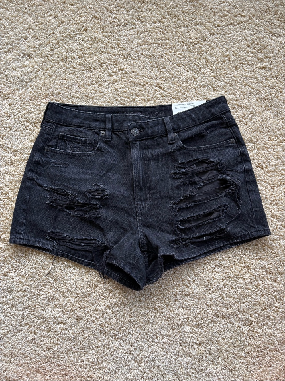 NWT American Eagle AE Mom Short Super High Rise Distressed Washed Black 8 29W
